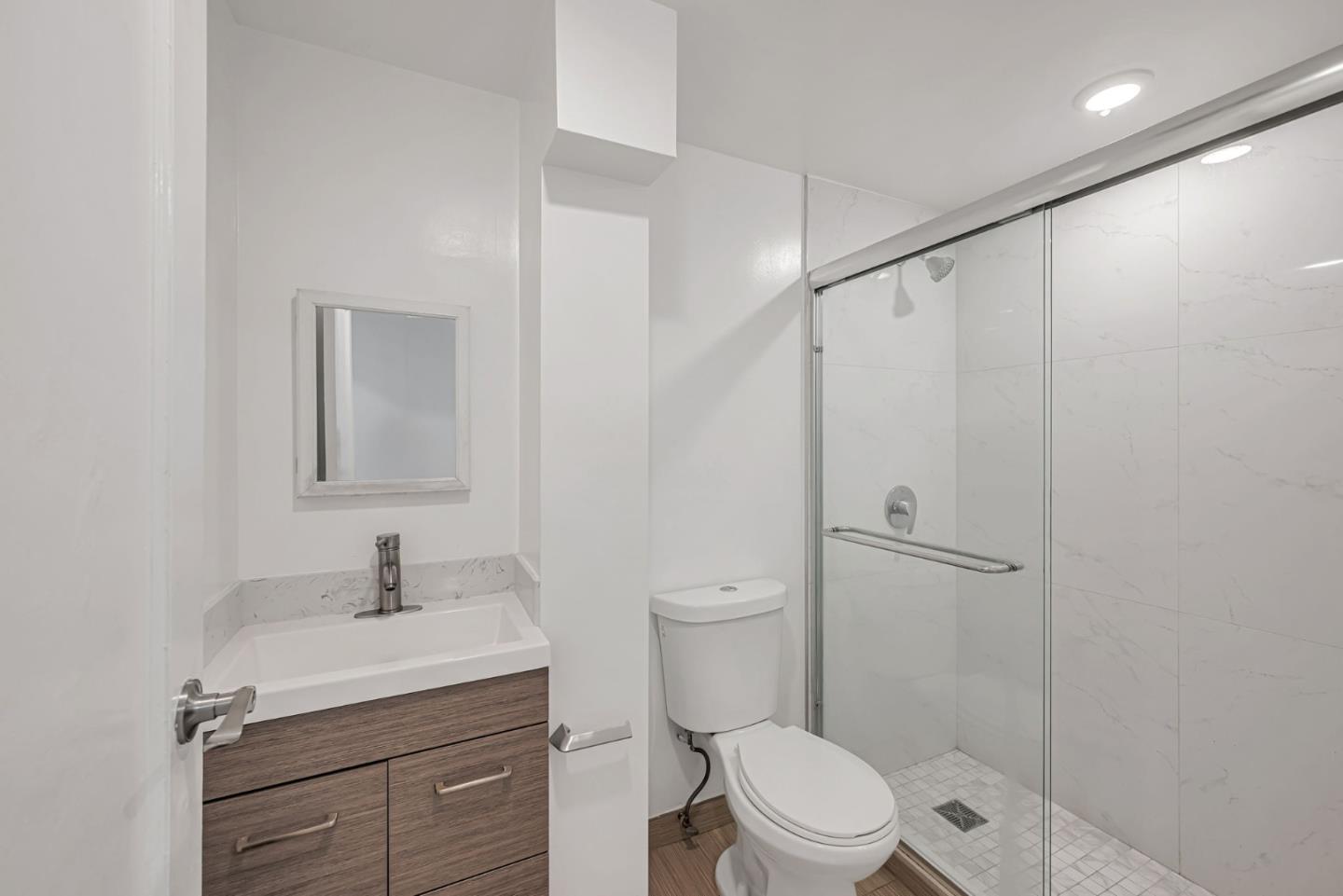 Detail Gallery Image 40 of 54 For 163 Lee Ave, San Francisco,  CA 94112 - 5 Beds | 3 Baths