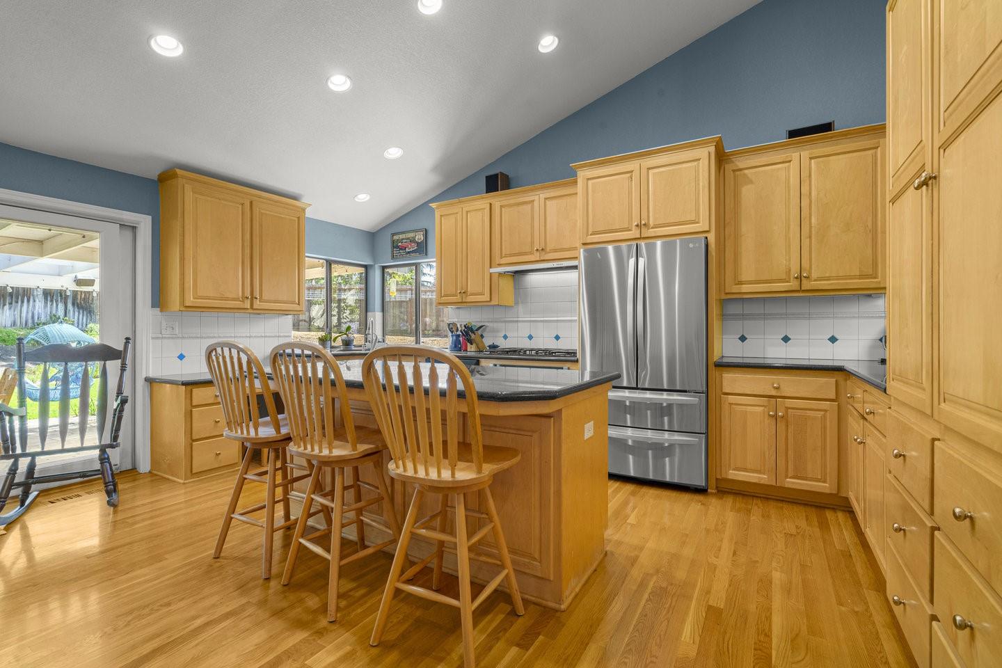 Detail Gallery Image 17 of 56 For 5387 King Estates Ct, San Jose,  CA 95135 - 4 Beds | 2 Baths