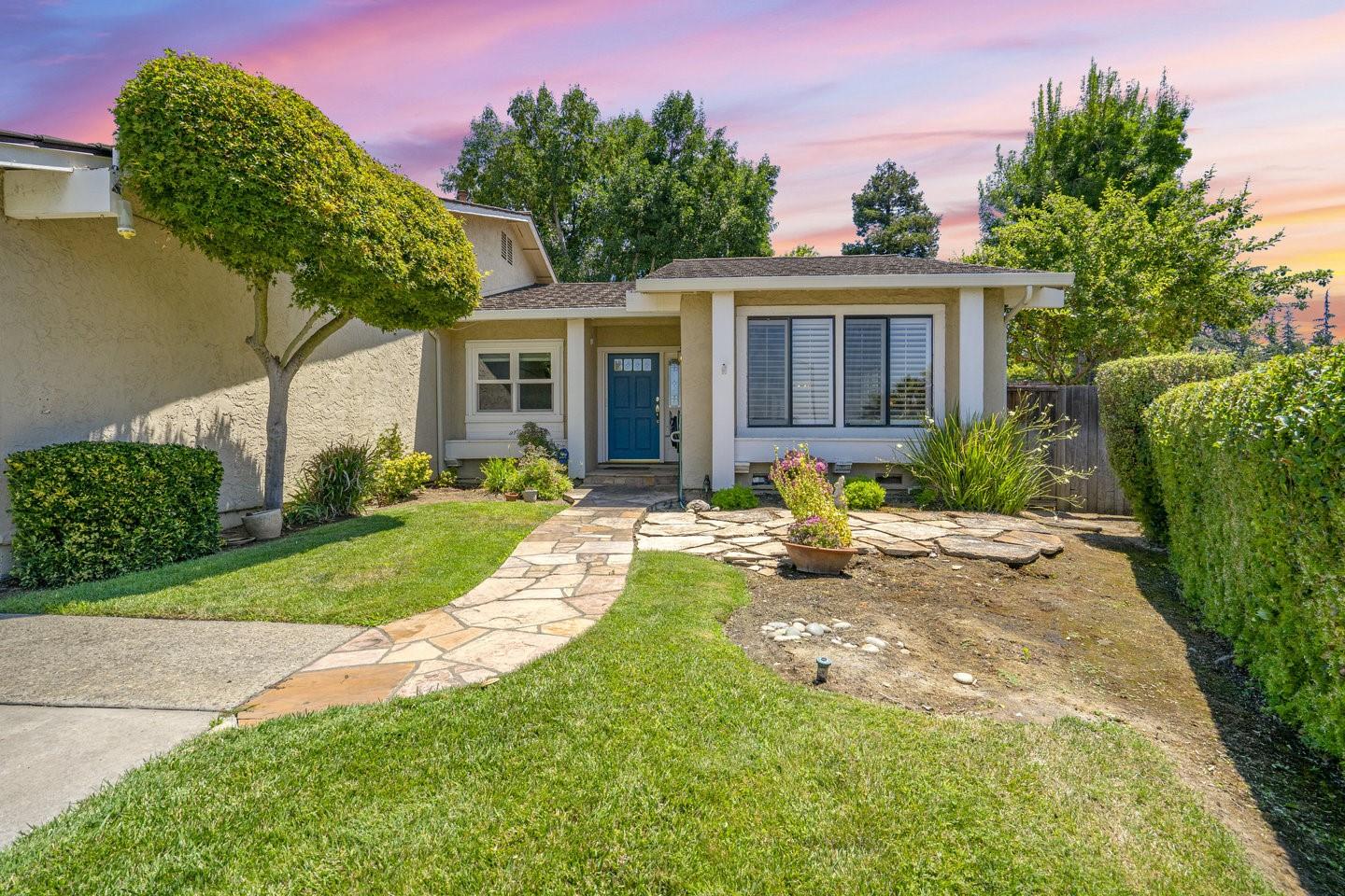 Detail Gallery Image 2 of 56 For 5387 King Estates Ct, San Jose,  CA 95135 - 4 Beds | 2 Baths