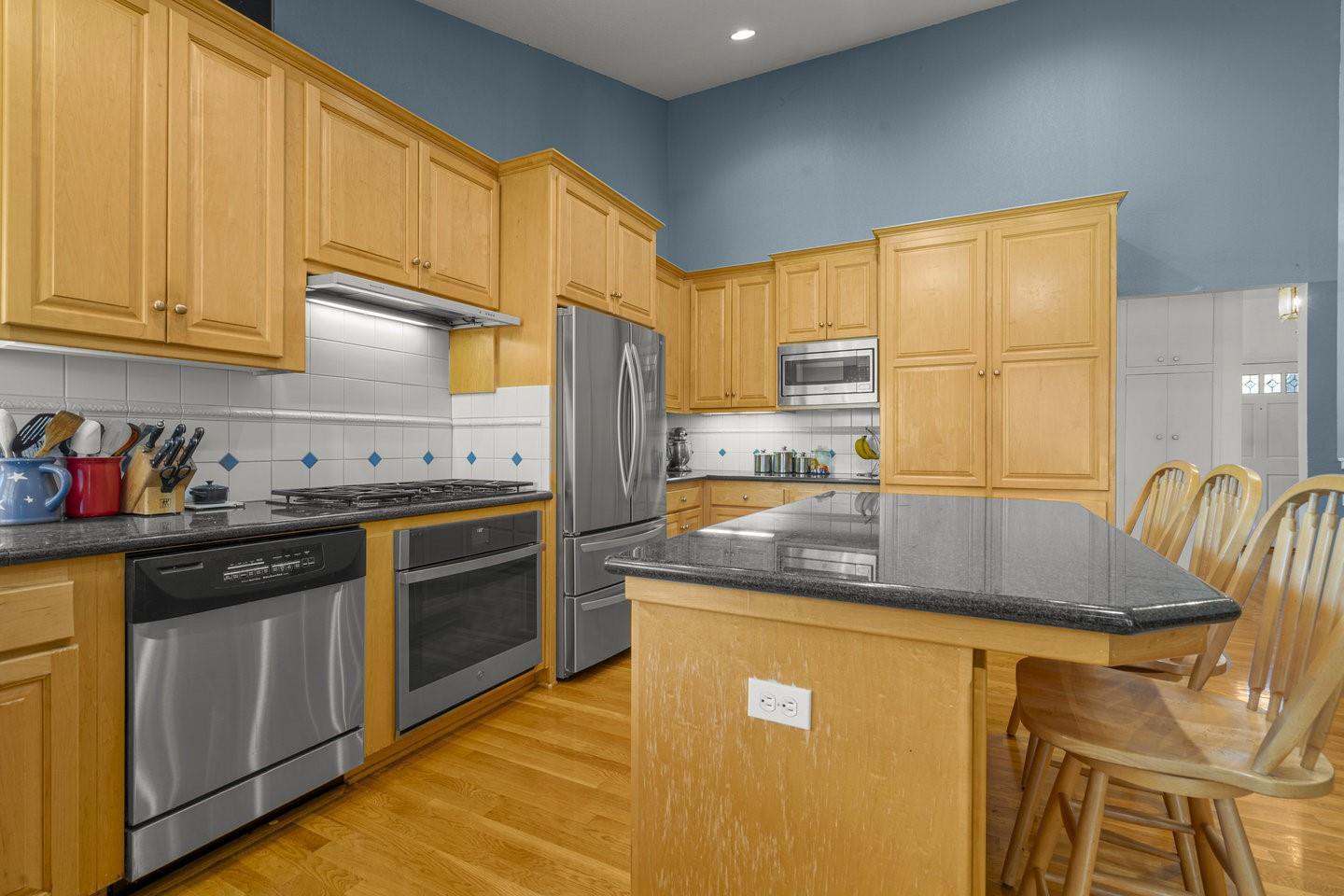 Detail Gallery Image 20 of 56 For 5387 King Estates Ct, San Jose,  CA 95135 - 4 Beds | 2 Baths