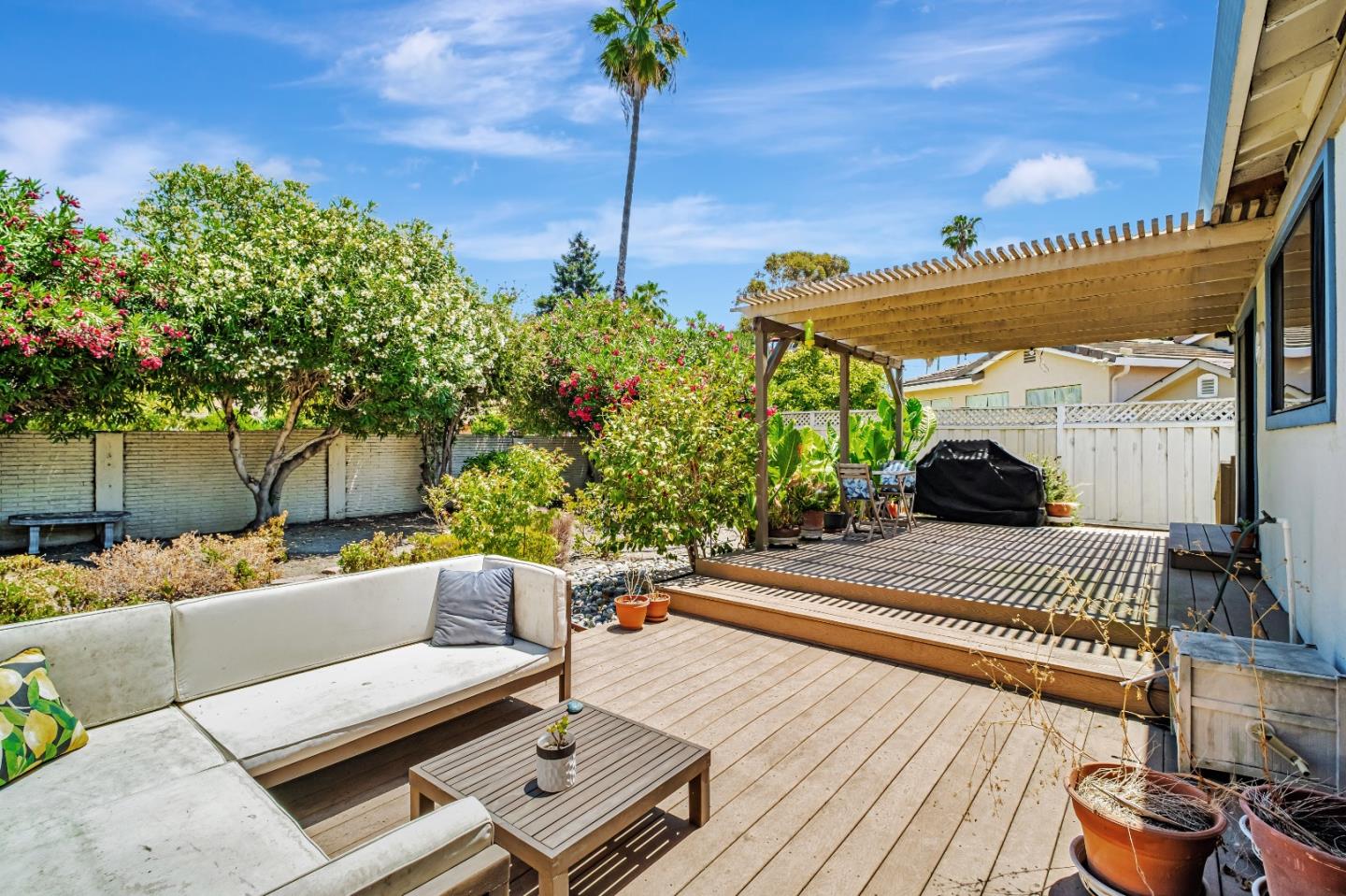 Detail Gallery Image 5 of 37 For 40204 Hacienda Ct, Fremont,  CA 94539 - 3 Beds | 3 Baths