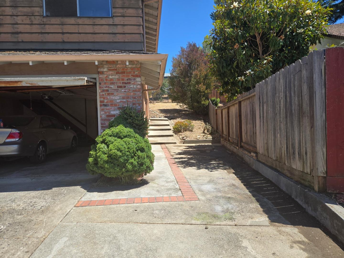 Detail Gallery Image 23 of 42 For 2847 Ralston Way, Hayward,  CA 94541 - 3 Beds | 2 Baths