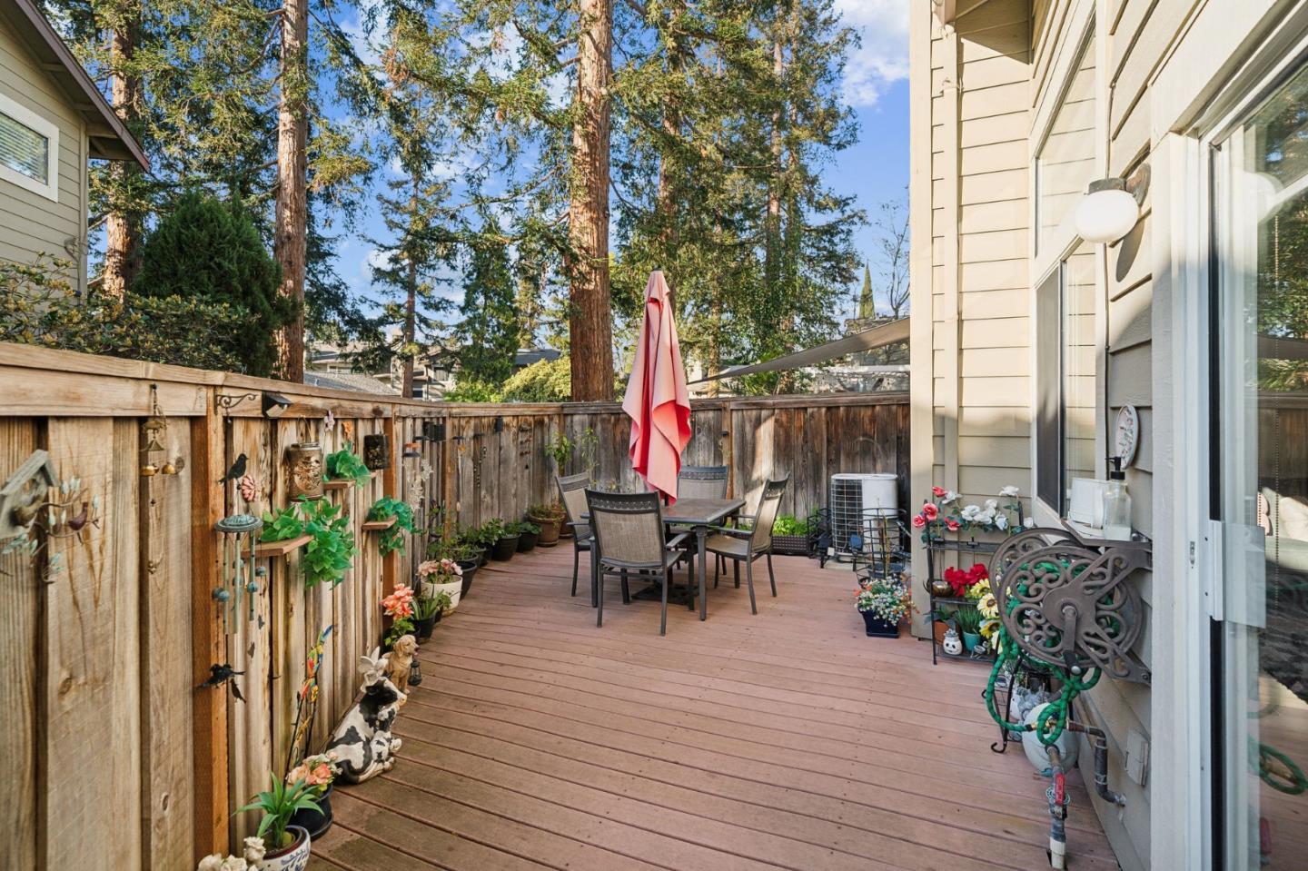 Detail Gallery Image 12 of 30 For 25 Deer Run Cir, San Jose,  CA 95136 - 3 Beds | 2/1 Baths
