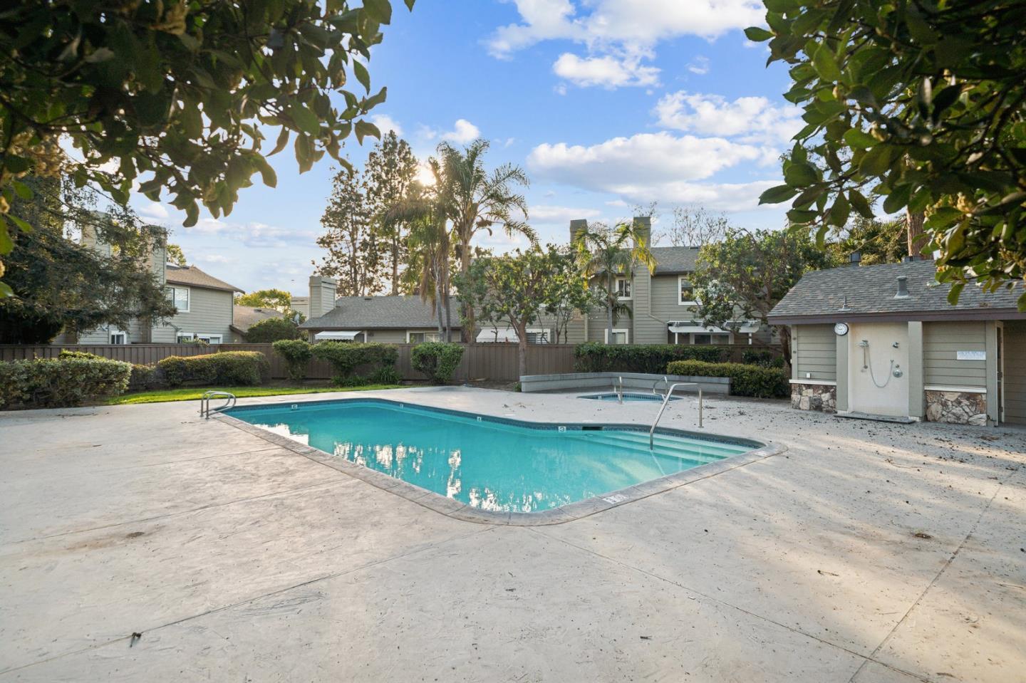 Detail Gallery Image 27 of 30 For 25 Deer Run Cir, San Jose,  CA 95136 - 3 Beds | 2/1 Baths