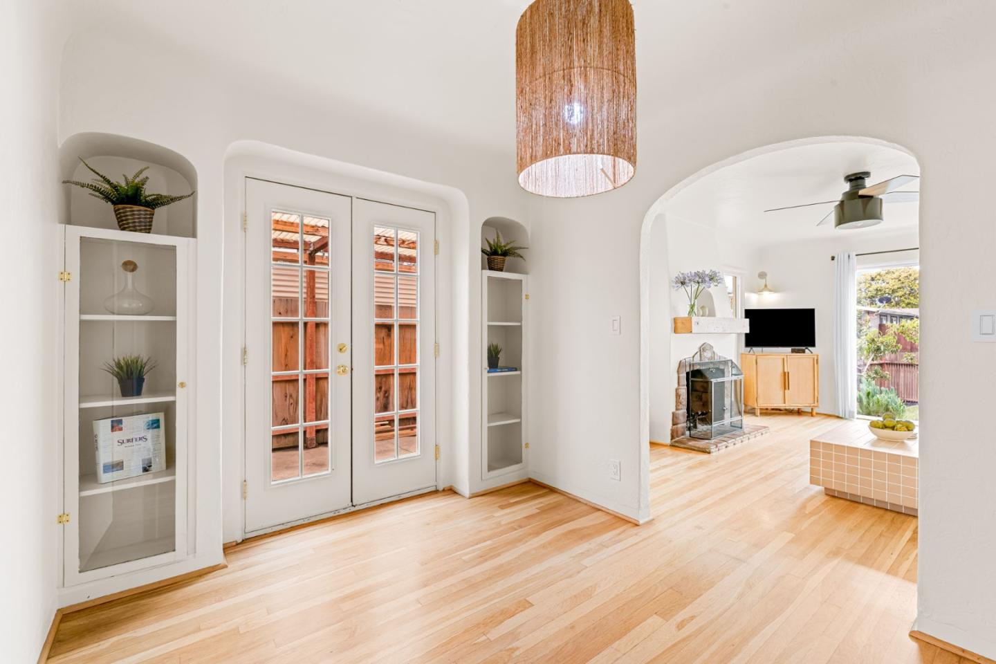 Detail Gallery Image 7 of 30 For 255 Katherine Ave, Salinas,  CA 93901 - 2 Beds | 1 Baths