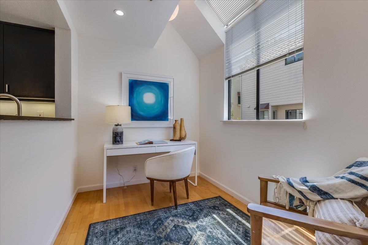 Detail Gallery Image 9 of 28 For 773 Loma Verde Ave a,  Palo Alto,  CA 94303 - 3 Beds | 2/1 Baths