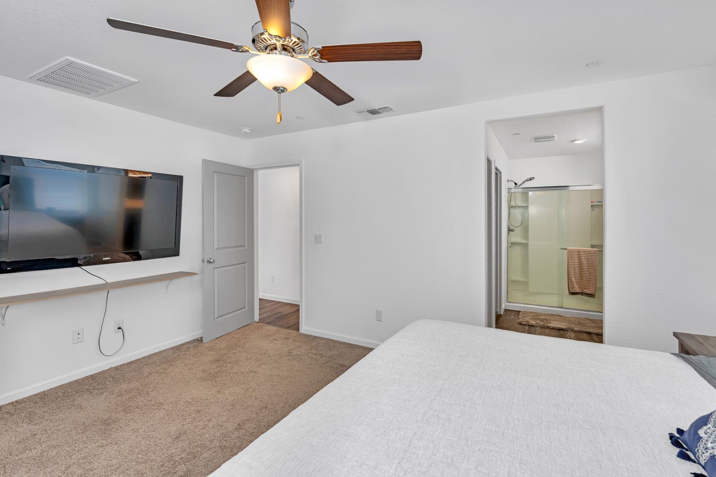 Detail Gallery Image 39 of 45 For 1807 Patricia Ct, Los Banos,  CA 93635 - 4 Beds | 3 Baths