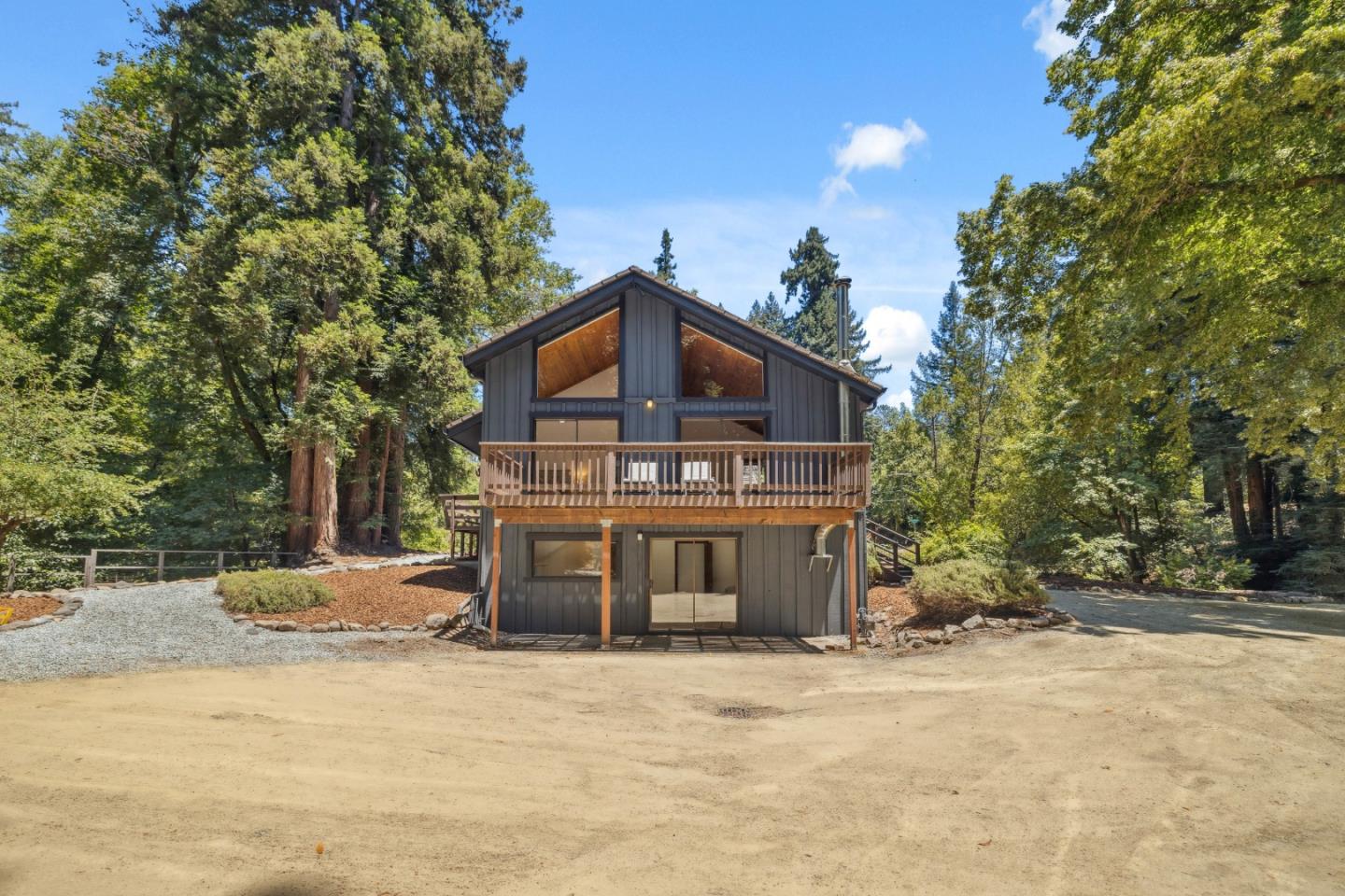 Detail Gallery Image 3 of 86 For 9925 Love Creek Rd, Ben Lomond,  CA 95005 - 5 Beds | 3 Baths