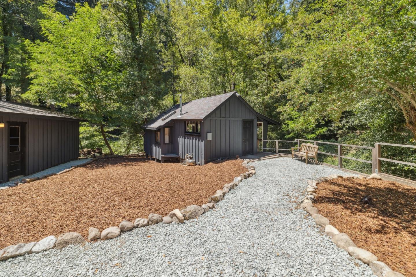 Detail Gallery Image 32 of 86 For 9925 Love Creek Rd, Ben Lomond,  CA 95005 - 5 Beds | 3 Baths