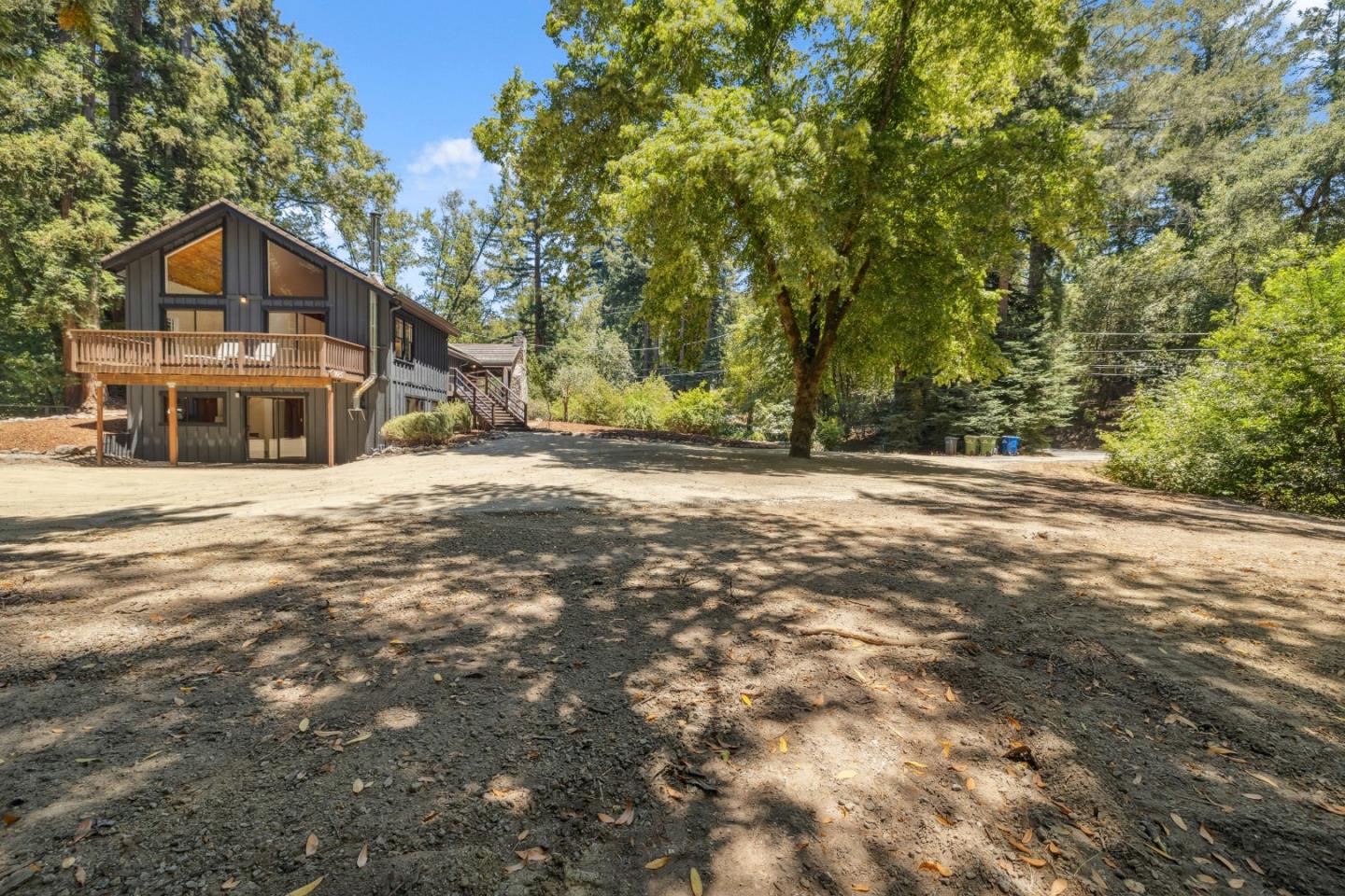 Detail Gallery Image 40 of 86 For 9925 Love Creek Rd, Ben Lomond,  CA 95005 - 5 Beds | 3 Baths