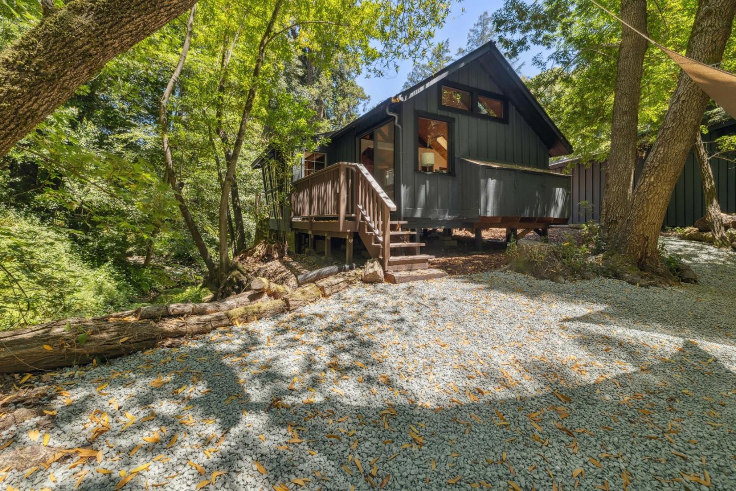 Detail Gallery Image 41 of 86 For 9925 Love Creek Rd, Ben Lomond,  CA 95005 - 5 Beds | 3 Baths