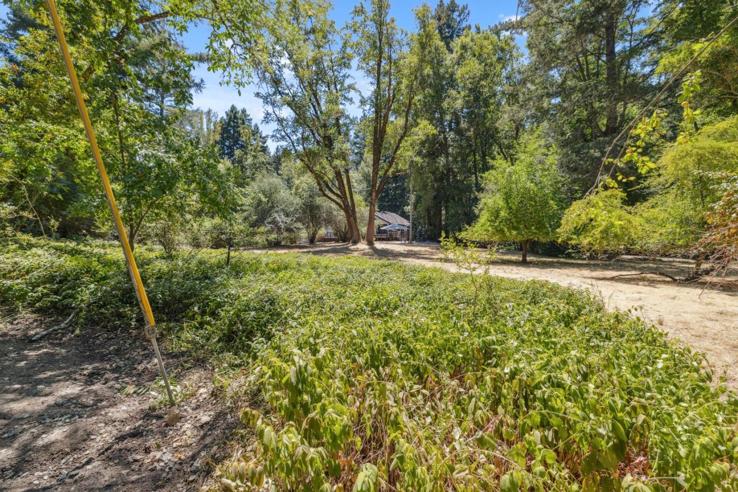 Detail Gallery Image 45 of 86 For 9925 Love Creek Rd, Ben Lomond,  CA 95005 - 5 Beds | 3 Baths