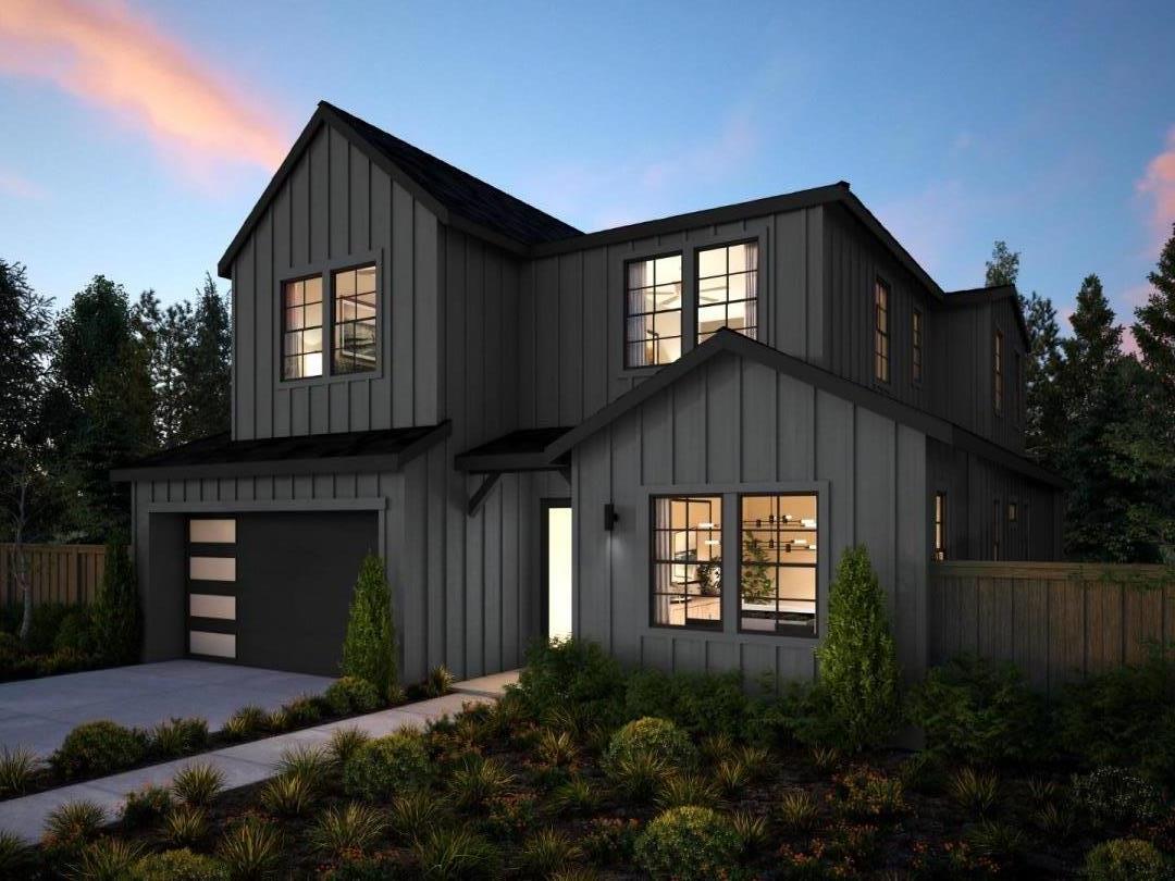 Detail Gallery Image 2 of 5 For 2030 Ashton Ave, Menlo Park,  CA 94025 - 4 Beds | 3/1 Baths