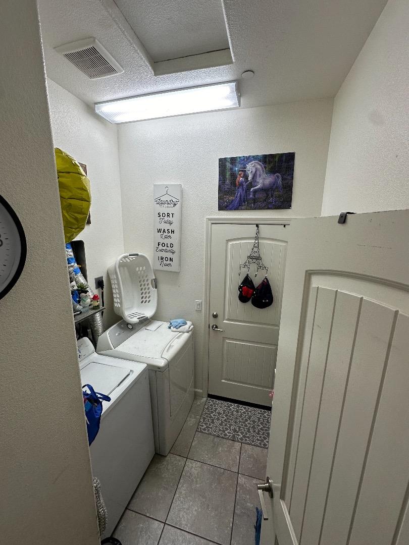 Detail Gallery Image 13 of 14 For 1233 La Colina St, Soledad,  CA 93960 - 3 Beds | 2 Baths