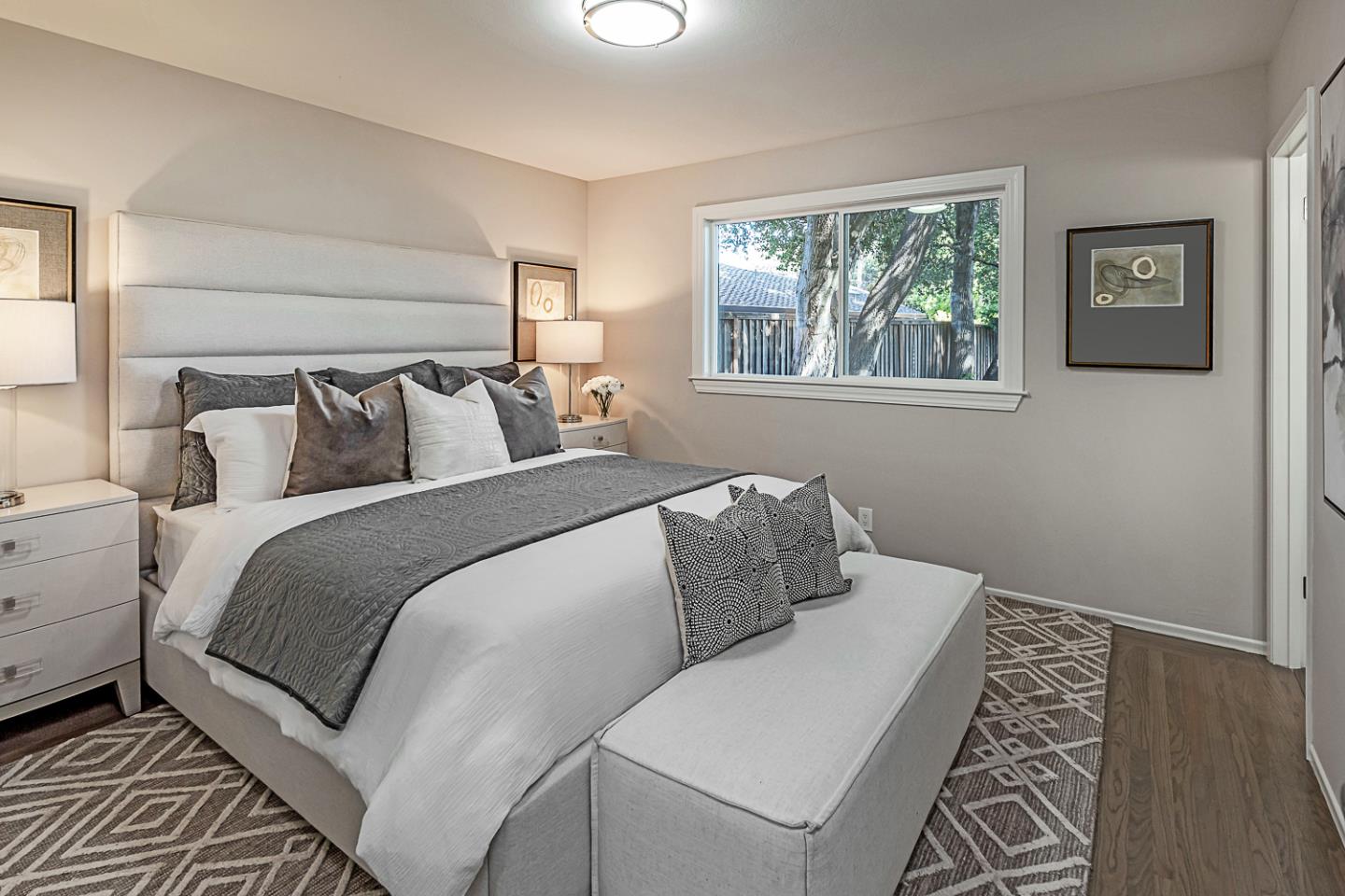 Detail Gallery Image 11 of 26 For 1621 Christina Dr, Los Altos,  CA 94024 - 3 Beds | 2 Baths