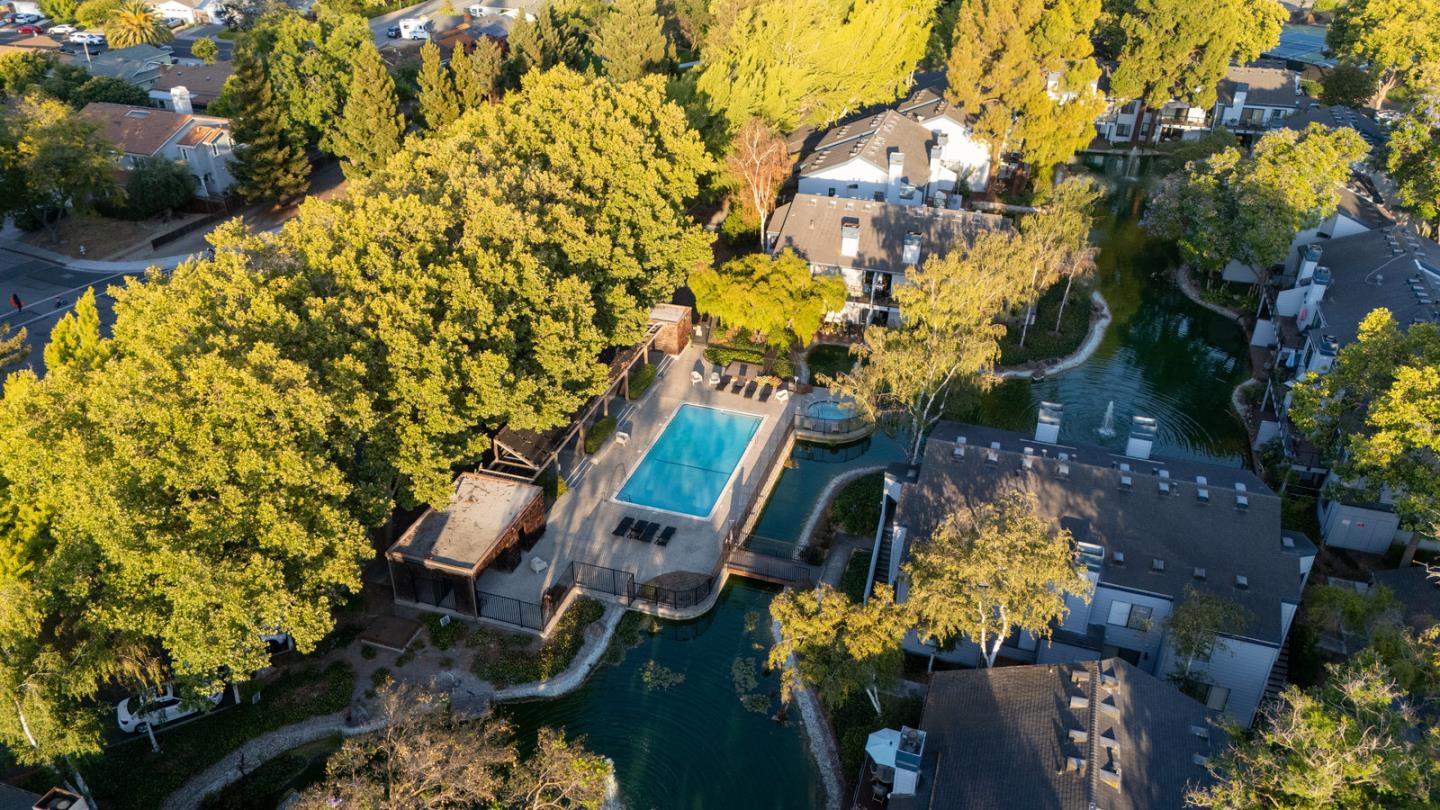 Detail Gallery Image 19 of 19 For 905 W Middlefield Rd #974,  Mountain View,  CA 94043 - 2 Beds | 2 Baths