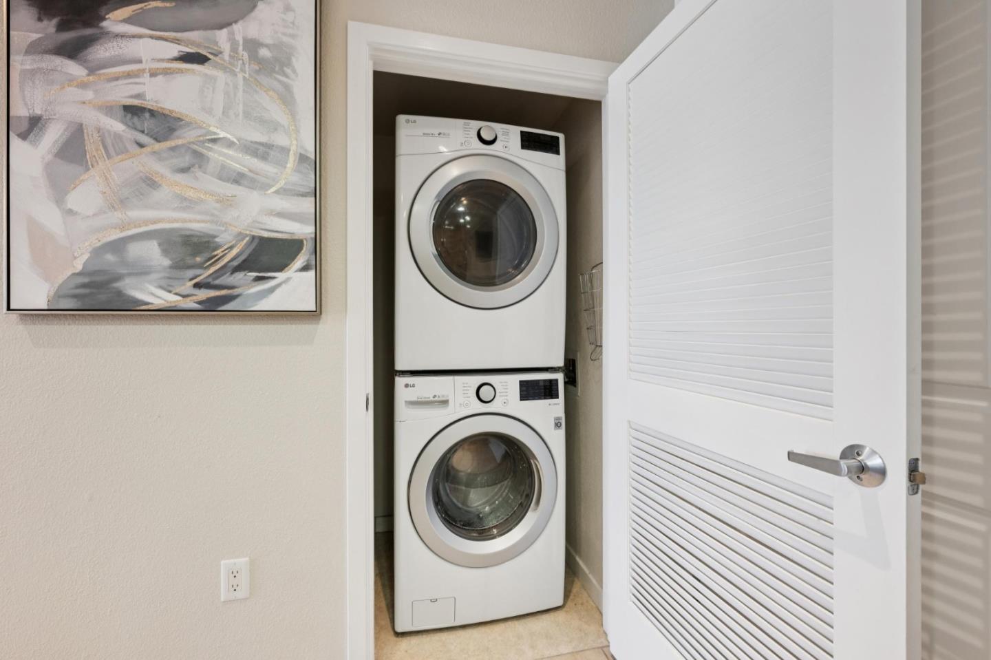 Detail Gallery Image 12 of 32 For 1488 El Camino Real #216,  South San Francisco,  CA 94080 - 1 Beds | 1 Baths