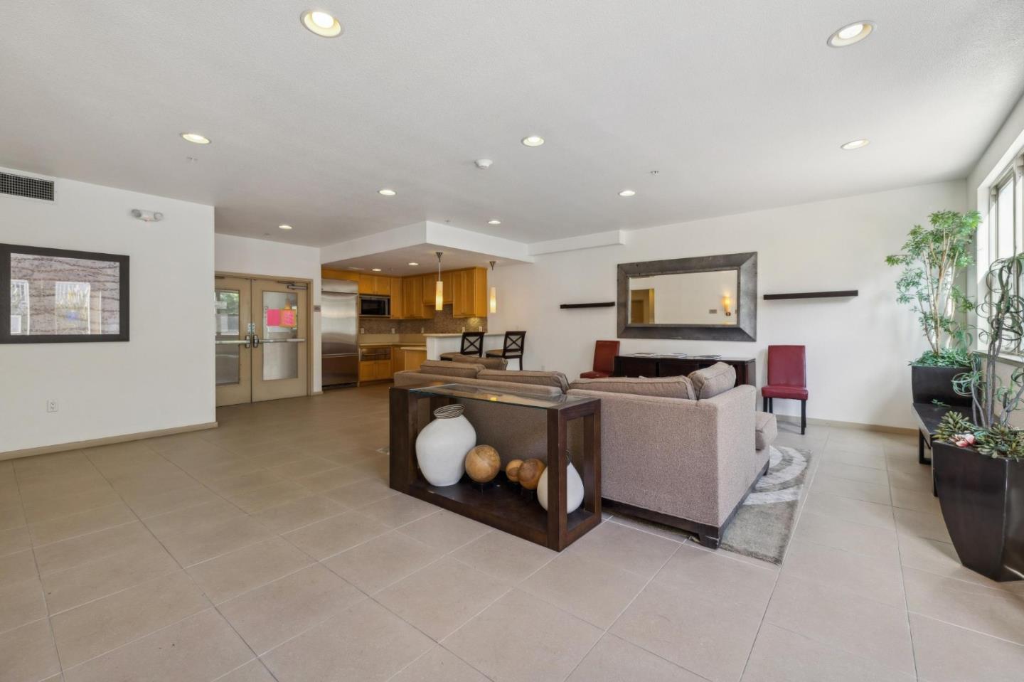 Detail Gallery Image 18 of 32 For 1488 El Camino Real #216,  South San Francisco,  CA 94080 - 1 Beds | 1 Baths