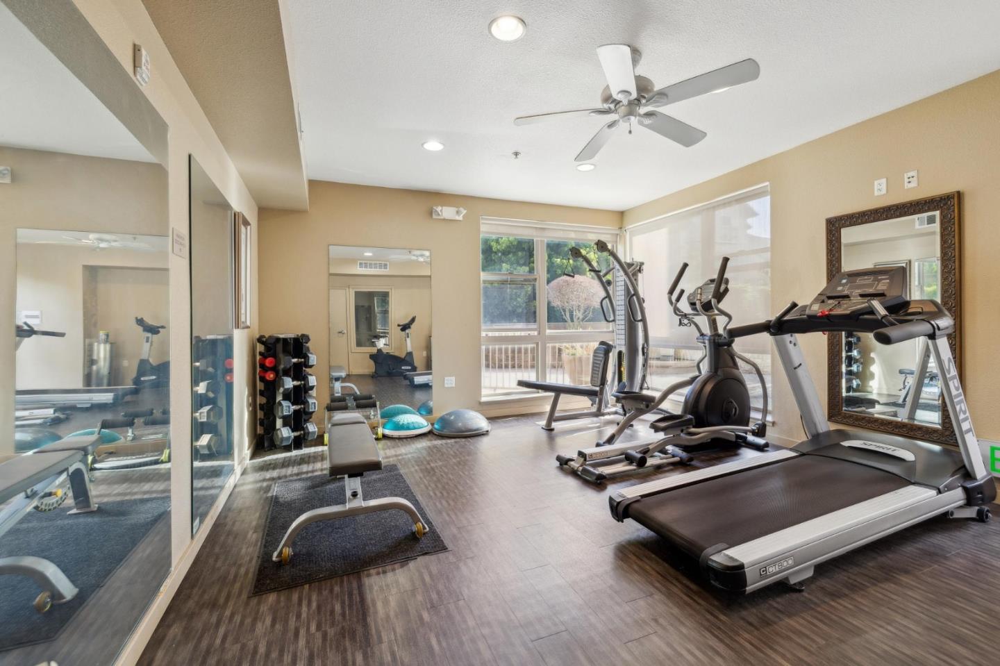 Detail Gallery Image 20 of 32 For 1488 El Camino Real #216,  South San Francisco,  CA 94080 - 1 Beds | 1 Baths