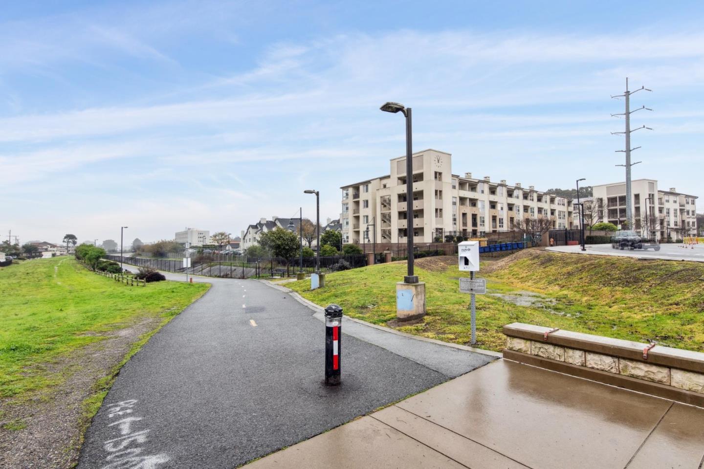Detail Gallery Image 28 of 32 For 1488 El Camino Real #216,  South San Francisco,  CA 94080 - 1 Beds | 1 Baths