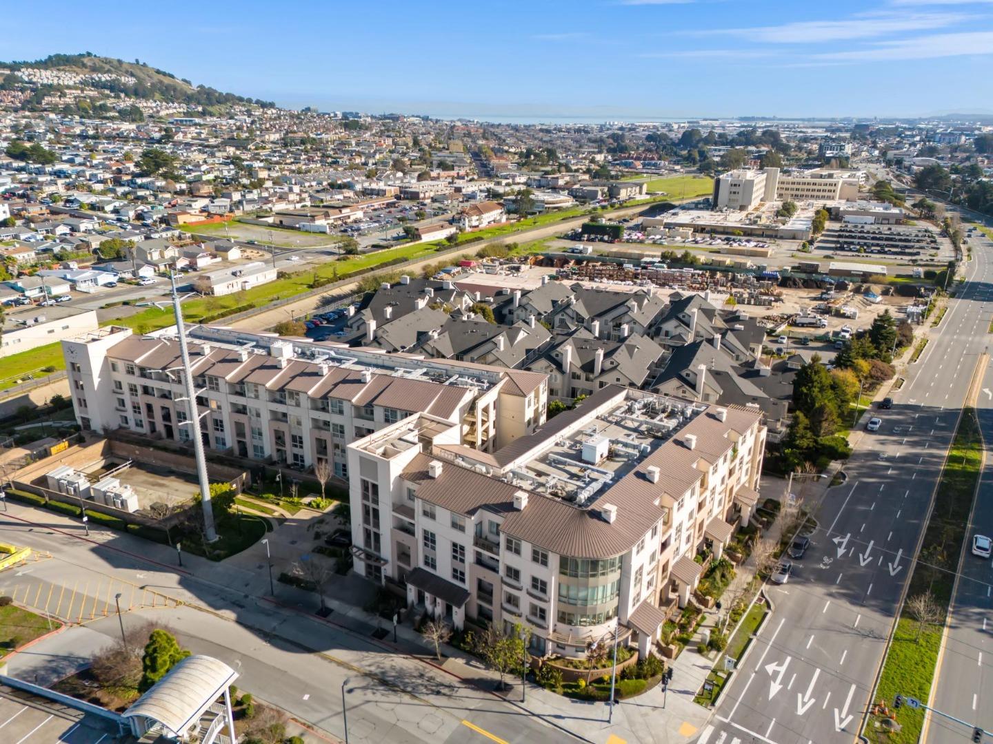 Detail Gallery Image 30 of 32 For 1488 El Camino Real #216,  South San Francisco,  CA 94080 - 1 Beds | 1 Baths
