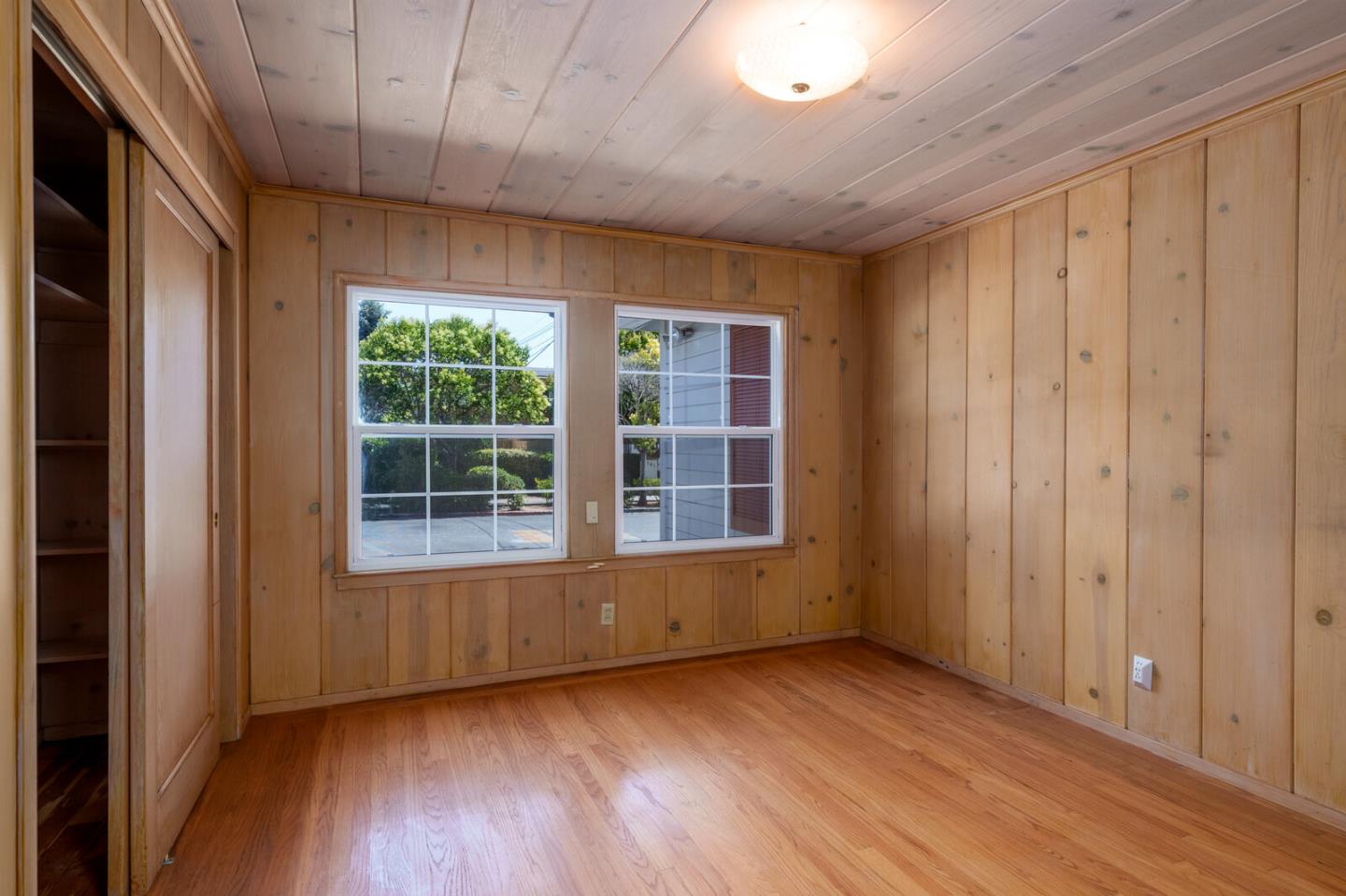 Detail Gallery Image 16 of 29 For 774 Chestnut St, San Carlos,  CA 94070 - 2 Beds | 2 Baths