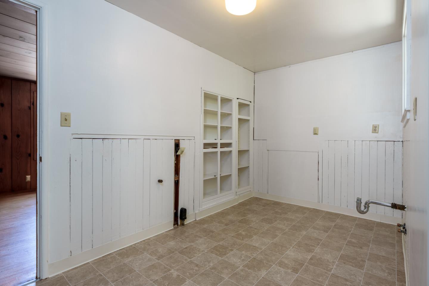 Detail Gallery Image 22 of 29 For 774 Chestnut St, San Carlos,  CA 94070 - 2 Beds | 2 Baths