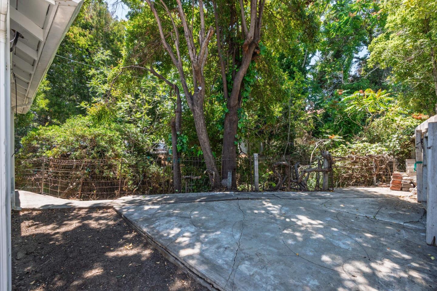 Detail Gallery Image 28 of 29 For 774 Chestnut St, San Carlos,  CA 94070 - 2 Beds | 2 Baths