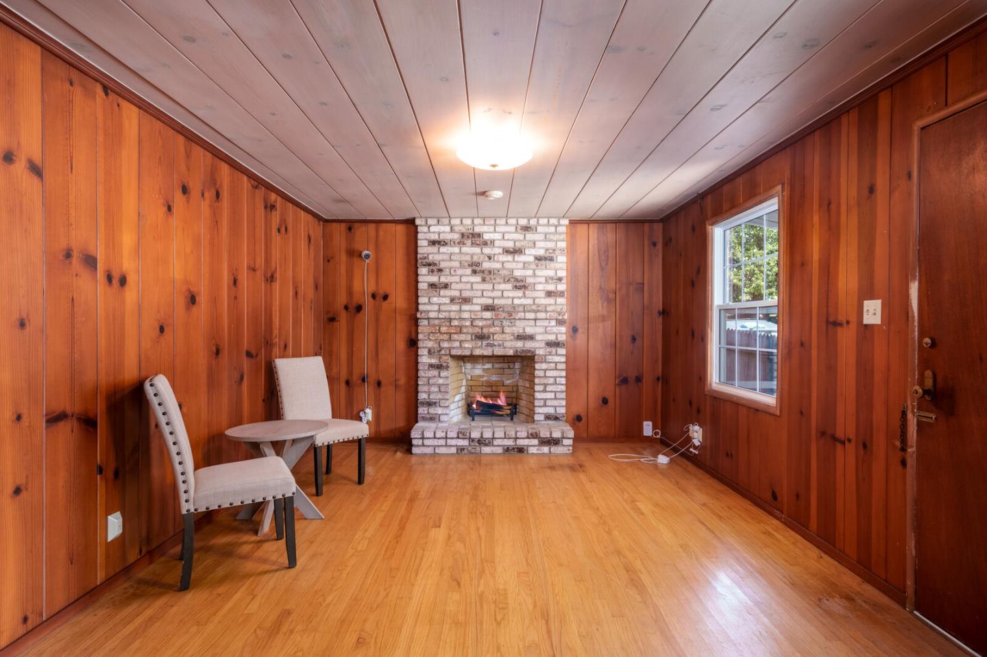Detail Gallery Image 9 of 29 For 774 Chestnut St, San Carlos,  CA 94070 - 2 Beds | 2 Baths