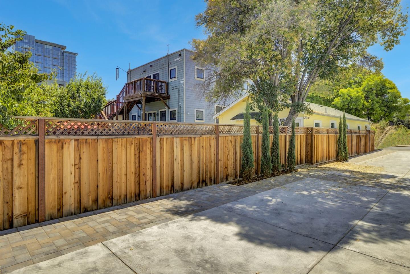 Detail Gallery Image 26 of 27 For 113 W Reed St, San Jose,  CA 95110 - 2 Beds | 1 Baths