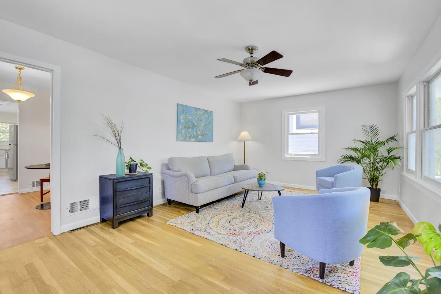 Detail Gallery Image 5 of 27 For 113 W Reed St, San Jose,  CA 95110 - 2 Beds | 1 Baths