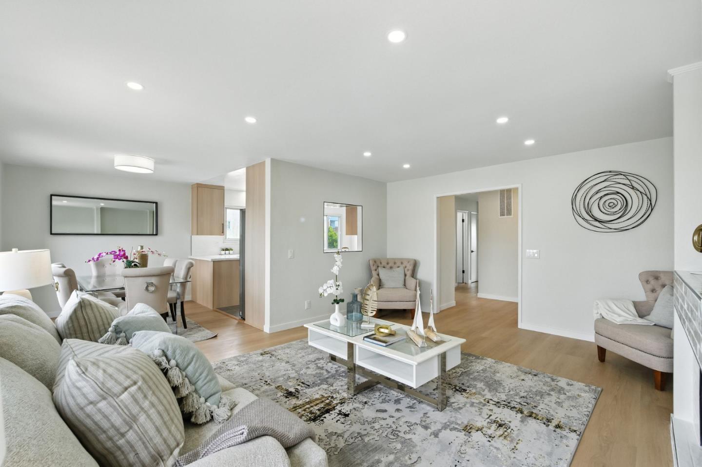 Detail Gallery Image 11 of 72 For 102 Dennis Dr, Daly City,  CA 94015 - 4 Beds | 3 Baths