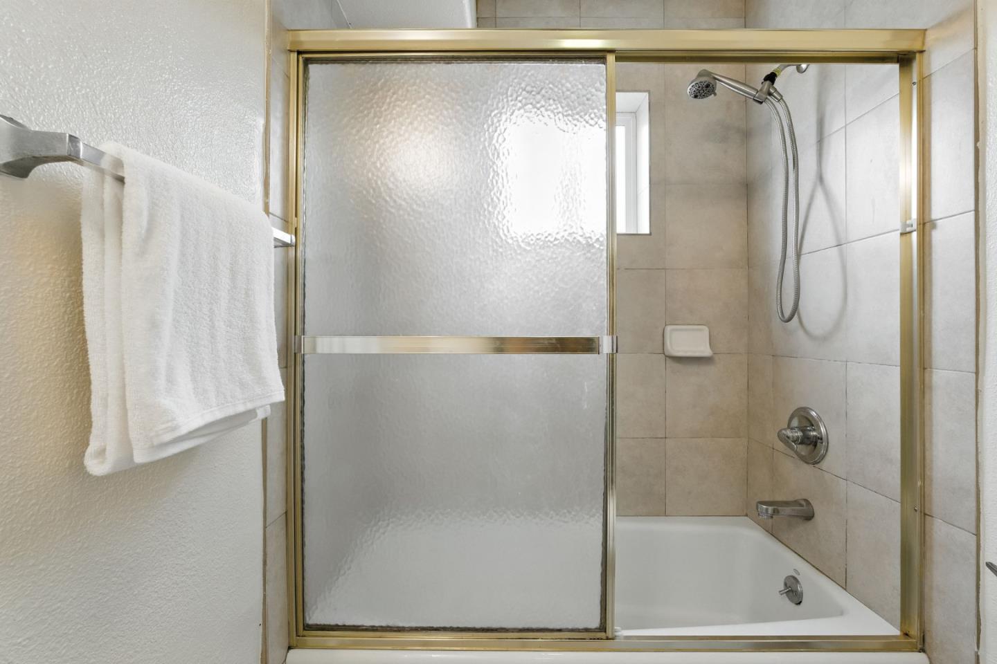 Detail Gallery Image 51 of 72 For 102 Dennis Dr, Daly City,  CA 94015 - 4 Beds | 3 Baths