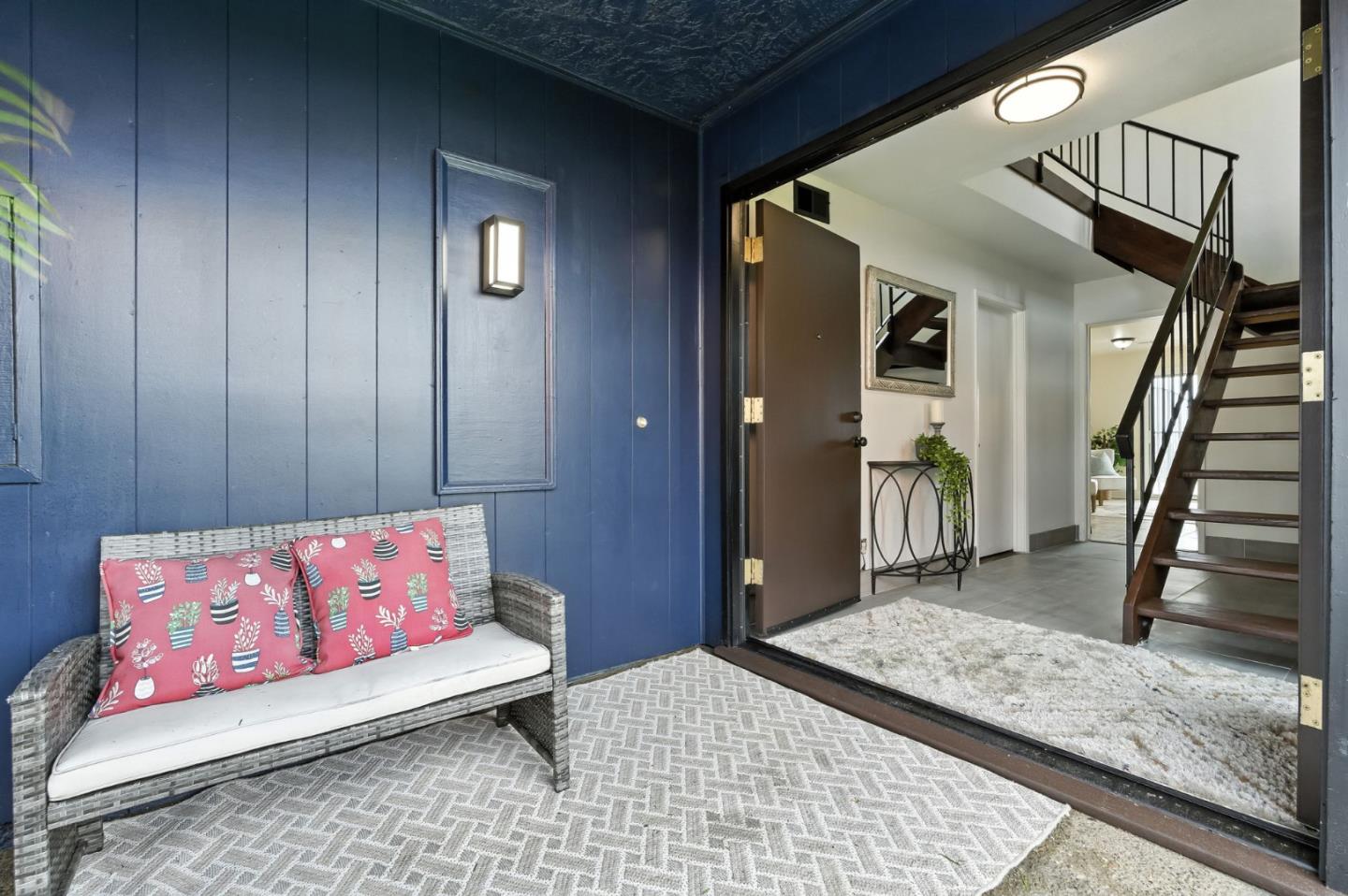 Detail Gallery Image 6 of 72 For 102 Dennis Dr, Daly City,  CA 94015 - 4 Beds | 3 Baths