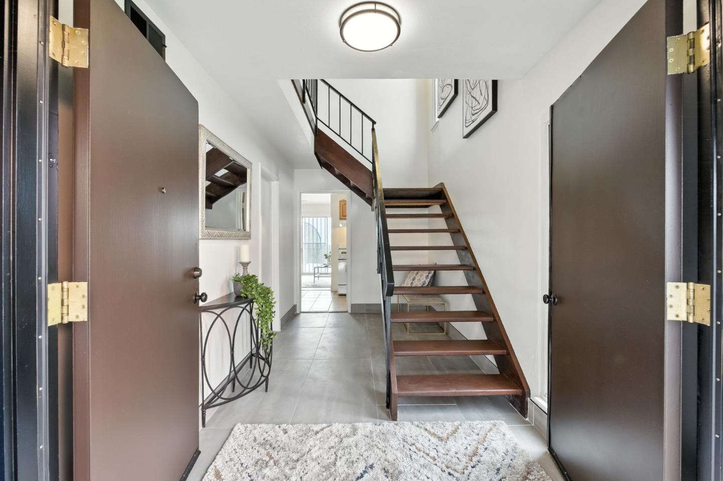 Detail Gallery Image 7 of 72 For 102 Dennis Dr, Daly City,  CA 94015 - 4 Beds | 3 Baths