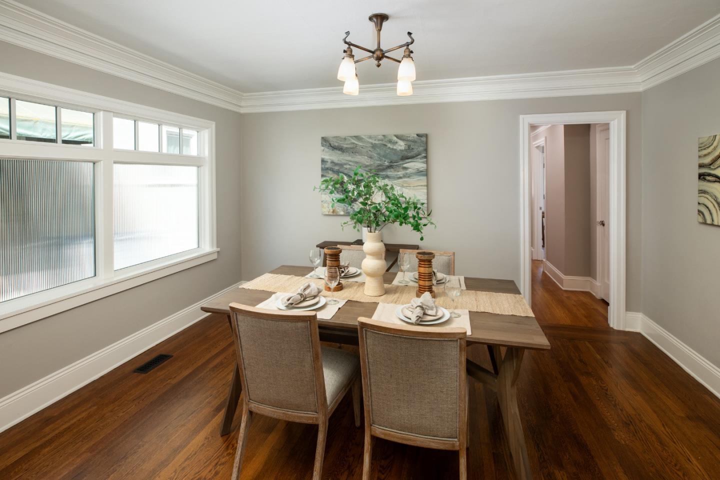 Detail Gallery Image 10 of 27 For 1519 Hanchett Ave, San Jose,  CA 95126 - 3 Beds | 2 Baths