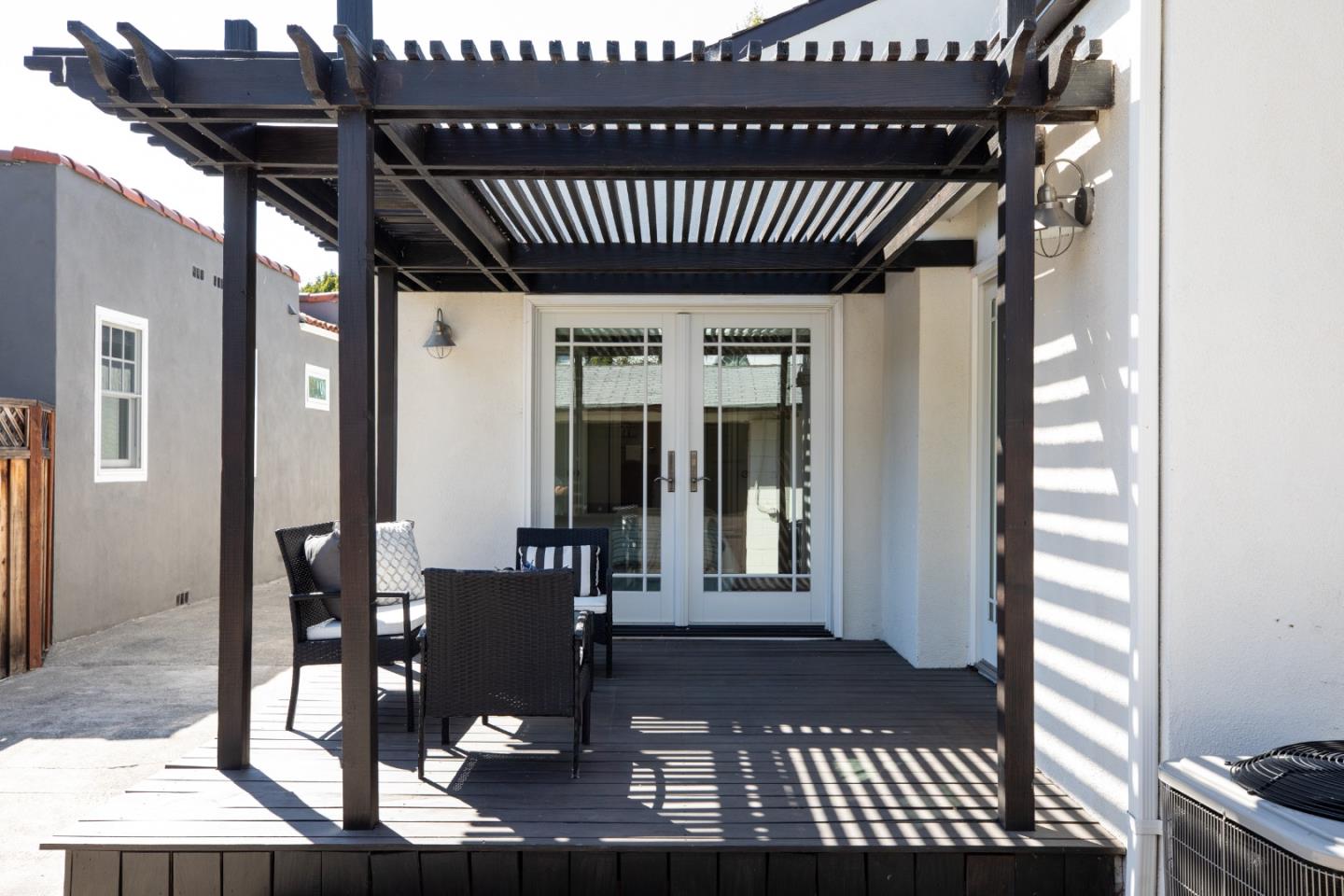 Detail Gallery Image 17 of 27 For 1519 Hanchett Ave, San Jose,  CA 95126 - 3 Beds | 2 Baths