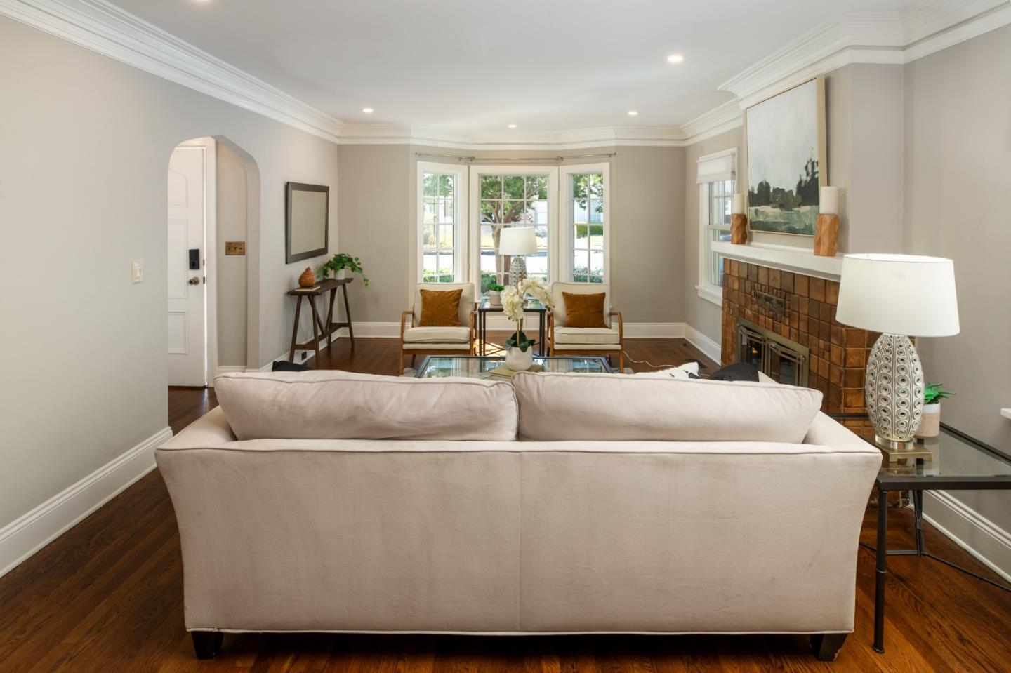 Detail Gallery Image 2 of 27 For 1519 Hanchett Ave, San Jose,  CA 95126 - 3 Beds | 2 Baths