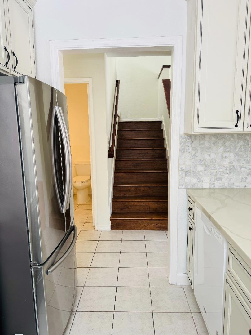 Detail Gallery Image 10 of 29 For 91 Jacklin Ct, Milpitas,  CA 95035 - 2 Beds | 2/1 Baths