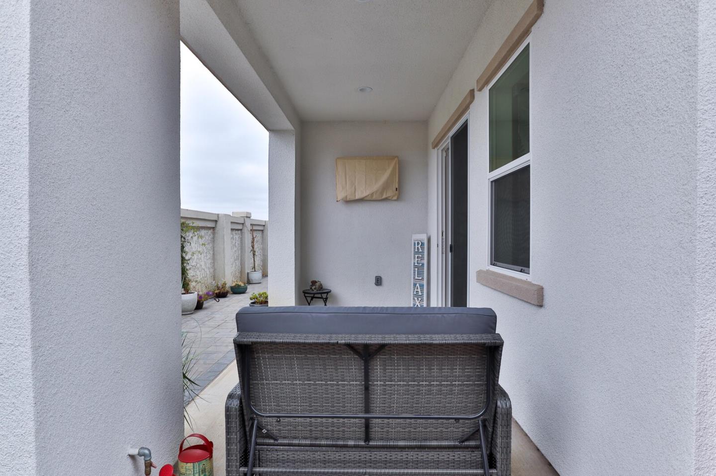 Detail Gallery Image 33 of 52 For 2102 White Oak Dr, Hollister,  CA 95023 - 2 Beds | 2 Baths
