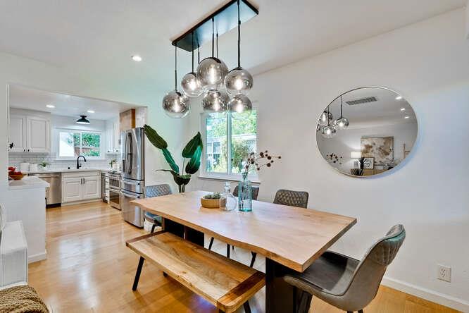 Detail Gallery Image 13 of 75 For 269 Bush St #B,  Mountain View,  CA 94041 - 3 Beds | 2/1 Baths