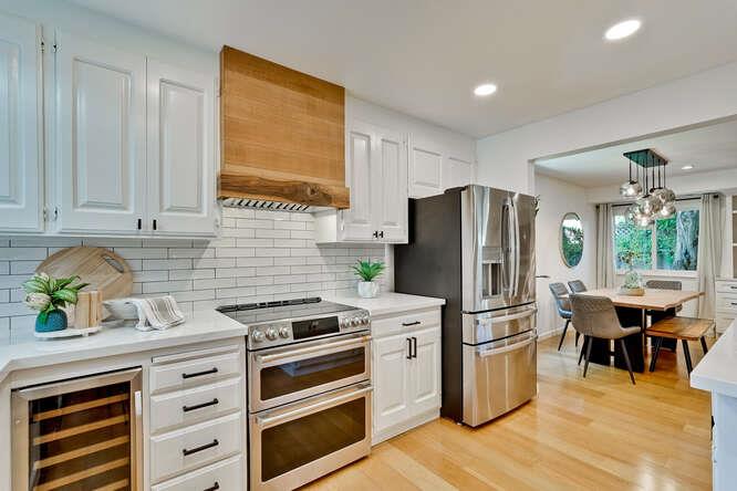 Detail Gallery Image 14 of 75 For 269 Bush St #B,  Mountain View,  CA 94041 - 3 Beds | 2/1 Baths