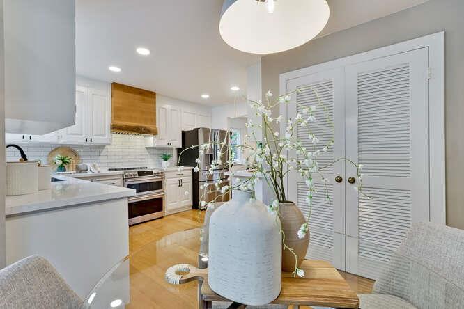 Detail Gallery Image 21 of 75 For 269 Bush St #B,  Mountain View,  CA 94041 - 3 Beds | 2/1 Baths