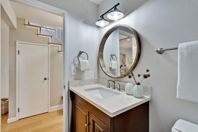 Detail Gallery Image 26 of 75 For 269 Bush St #B,  Mountain View,  CA 94041 - 3 Beds | 2/1 Baths