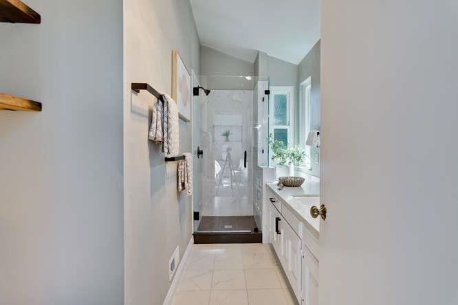 Detail Gallery Image 34 of 75 For 269 Bush St #B,  Mountain View,  CA 94041 - 3 Beds | 2/1 Baths