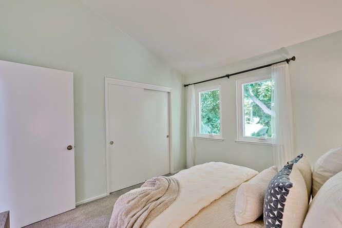 Detail Gallery Image 43 of 75 For 269 Bush St #B,  Mountain View,  CA 94041 - 3 Beds | 2/1 Baths