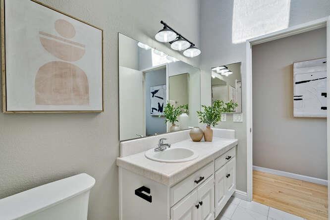 Detail Gallery Image 51 of 75 For 269 Bush St #B,  Mountain View,  CA 94041 - 3 Beds | 2/1 Baths