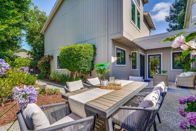 Detail Gallery Image 59 of 75 For 269 Bush St #B,  Mountain View,  CA 94041 - 3 Beds | 2/1 Baths