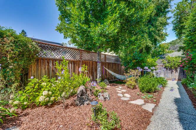 Detail Gallery Image 62 of 75 For 269 Bush St #B,  Mountain View,  CA 94041 - 3 Beds | 2/1 Baths