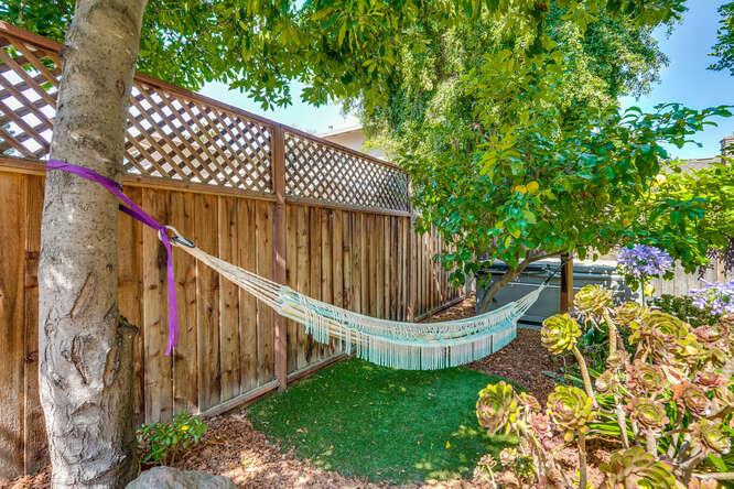 Detail Gallery Image 64 of 75 For 269 Bush St #B,  Mountain View,  CA 94041 - 3 Beds | 2/1 Baths